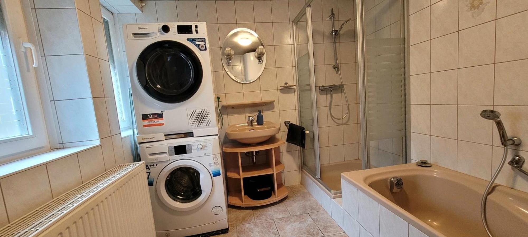 Suhl - Ihre Erholsame Arbeiterwohnung In Zentrumnaehe Luaran gambar