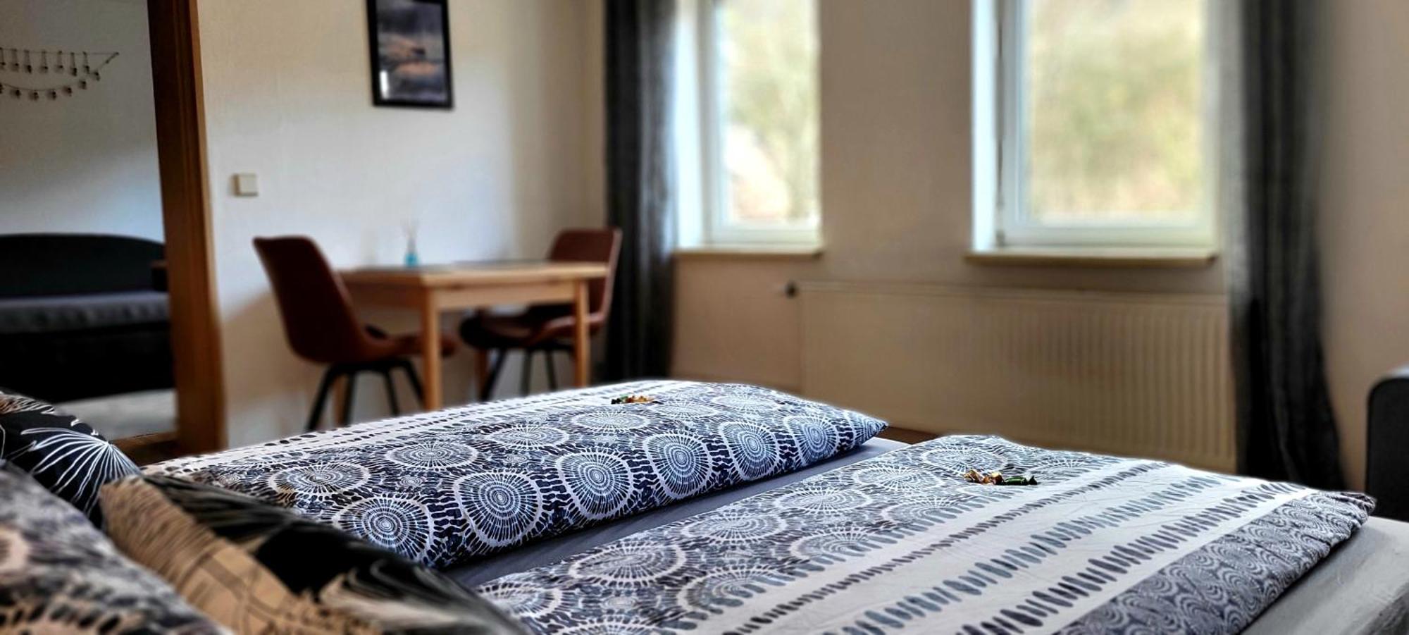 Suhl - Ihre Erholsame Arbeiterwohnung In Zentrumnaehe Luaran gambar